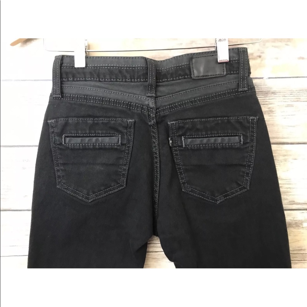 Black high waisted jeans